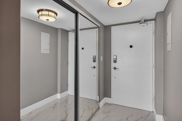 2900 NE 30th Street L2, Fort Lauderdale, FL 33306