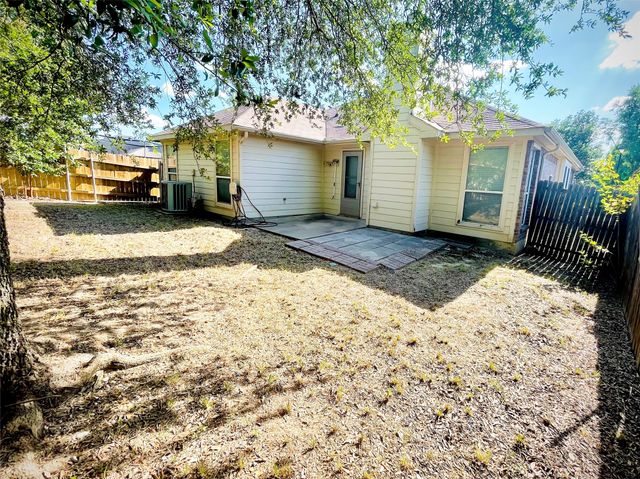 2926 Cowboy Drive, Dallas, TX 75237