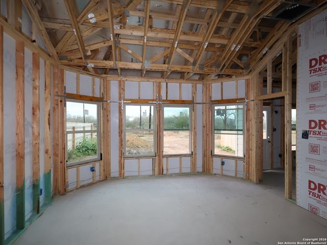 10351 White Hart Lane, Converse, TX 78109