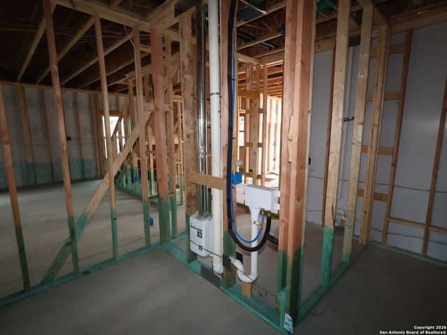 10351 White Hart Lane, Converse, TX 78109