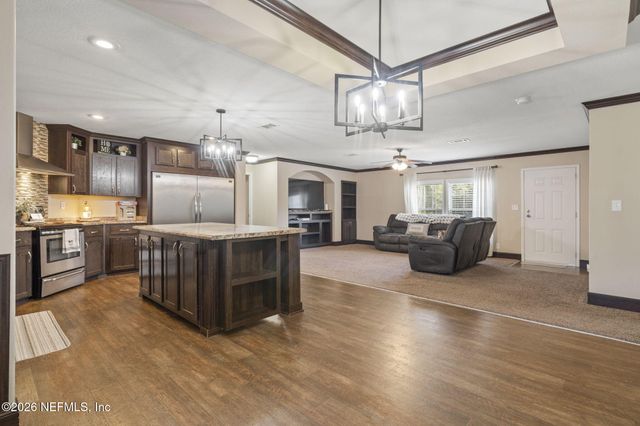 540605 LEM TURNER Road, Callahan, FL 32011