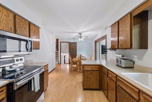 6966 Inskip Avenue S, Cottage Grove, MN 55016