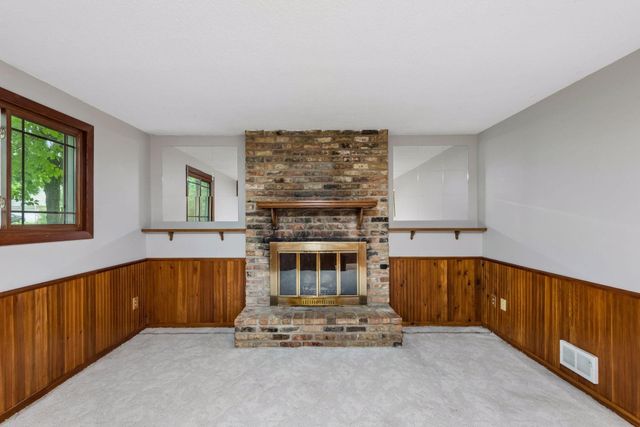 6966 Inskip Avenue S, Cottage Grove, MN 55016