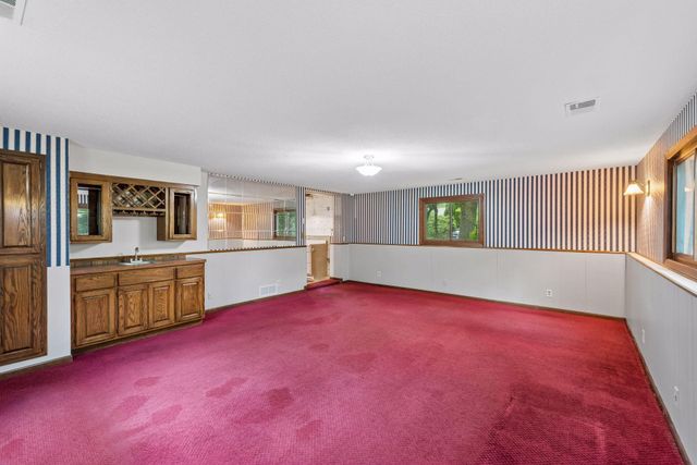 6966 Inskip Avenue S, Cottage Grove, MN 55016