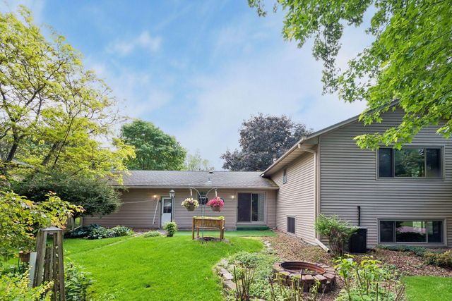 6966 Inskip Avenue S, Cottage Grove, MN 55016