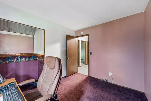 6966 Inskip Avenue S, Cottage Grove, MN 55016