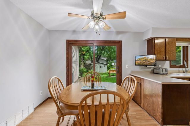 6966 Inskip Avenue S, Cottage Grove, MN 55016