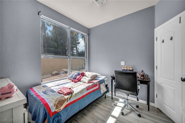 1300 Sun Copper Drive, Las Vegas, NV 89117