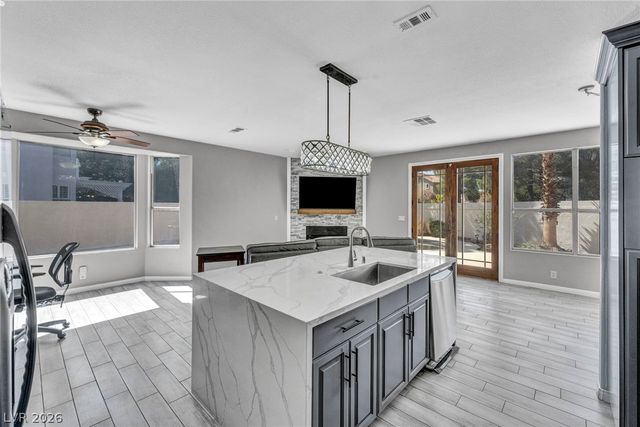 1300 Sun Copper Drive, Las Vegas, NV 89117