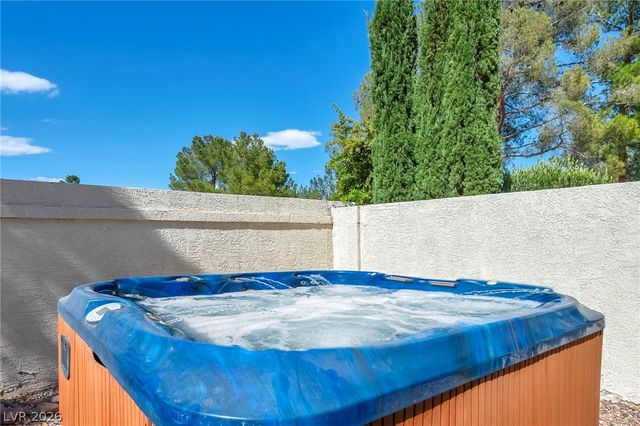 1300 Sun Copper Drive, Las Vegas, NV 89117
