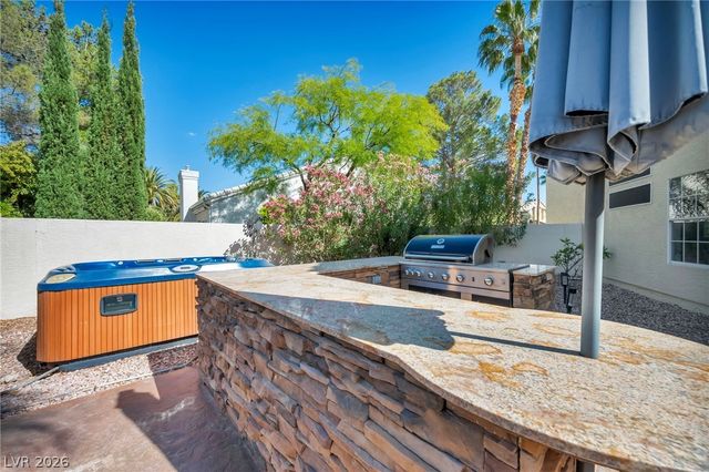 1300 Sun Copper Drive, Las Vegas, NV 89117