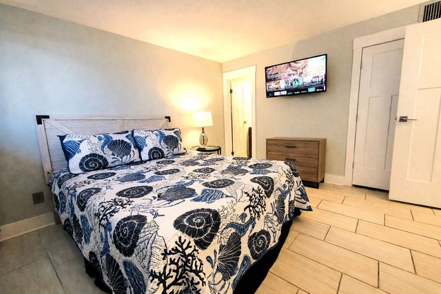 601 Mitchell Dr Apt 802, Myrtle Beach, SC 29577