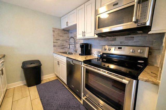 601 Mitchell Dr Apt 802, Myrtle Beach, SC 29577