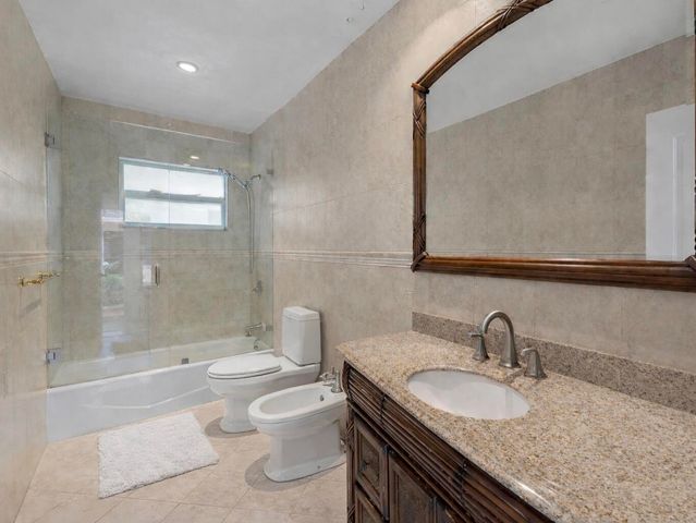 5701 SW 136th Street, Miami, FL 33156
