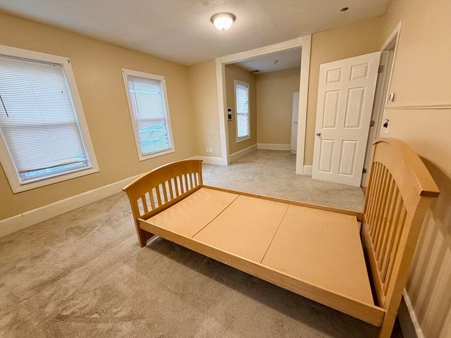 59 Whitney Ave 2, Lowell, MA 01850