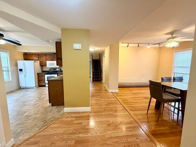 59 Whitney Ave 2, Lowell, MA 01850