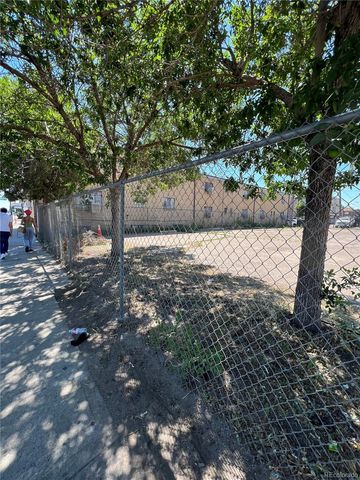 8800 E Colfax Avenue, Denver, CO 80220