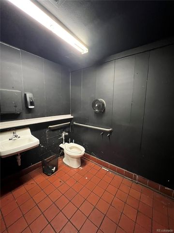 8800 E Colfax Avenue, Denver, CO 80220