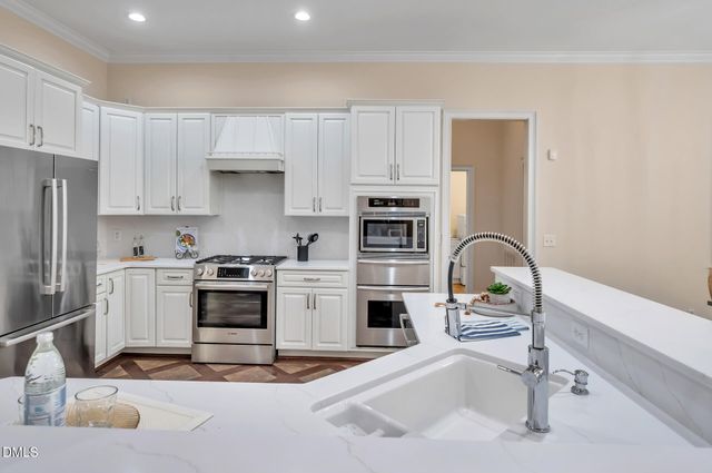 10002 Adirondack Way, Chapel Hill, NC 27517