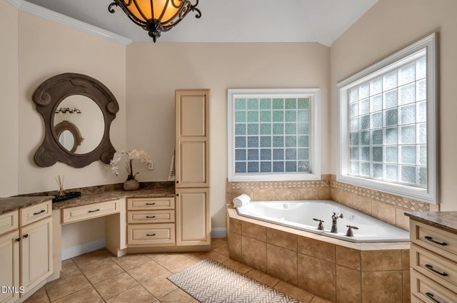 10002 Adirondack Way, Chapel Hill, NC 27517