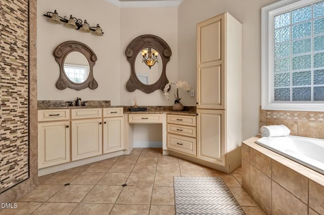 10002 Adirondack Way, Chapel Hill, NC 27517