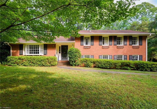 3030 Prytania Road, Winston-salem, NC 27106