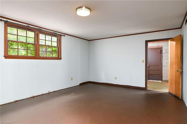 3030 Prytania Road, Winston-salem, NC 27106