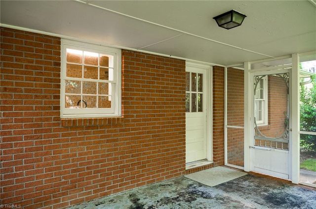 3030 Prytania Road, Winston-salem, NC 27106