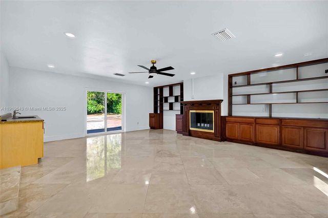 6731 SW 138th St 0, Palmetto Bay, FL 33158