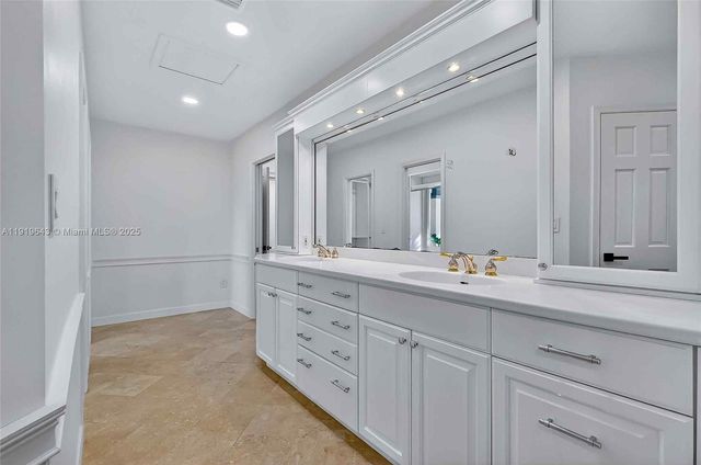 6731 SW 138th St 0, Palmetto Bay, FL 33158