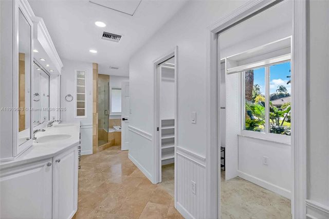 6731 SW 138th St 0, Palmetto Bay, FL 33158