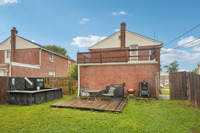613 GLENFIELD AVE, Glenolden, PA 19036