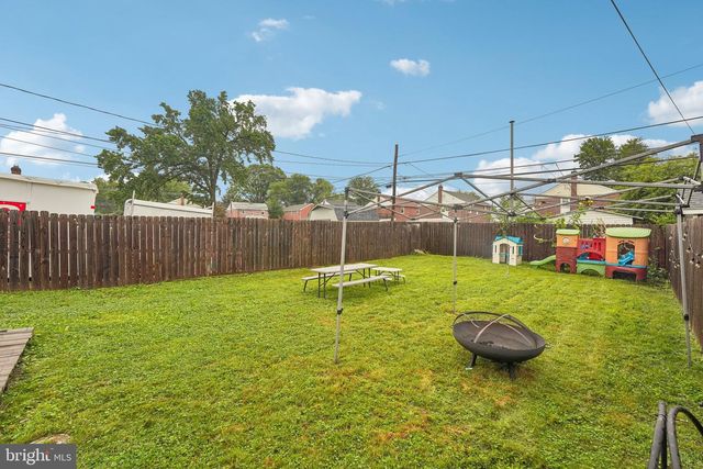 613 GLENFIELD AVE, Glenolden, PA 19036