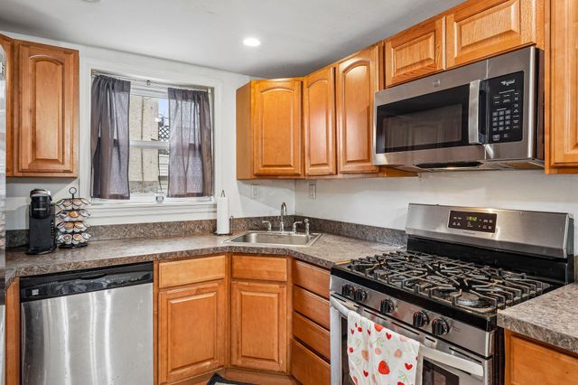 613 GLENFIELD AVE, Glenolden, PA 19036