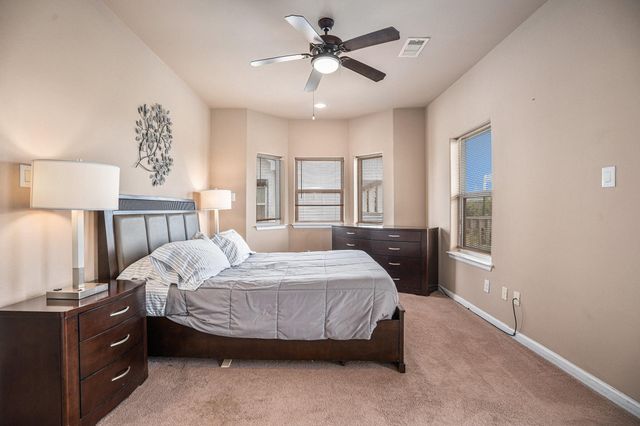 1333 N Meyer Avenue, Seabrook, TX 77586