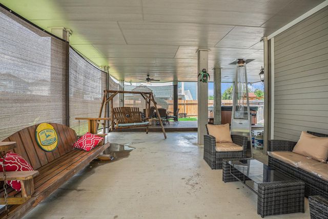 1333 N Meyer Avenue, Seabrook, TX 77586