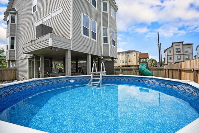 1333 N Meyer Avenue, Seabrook, TX 77586