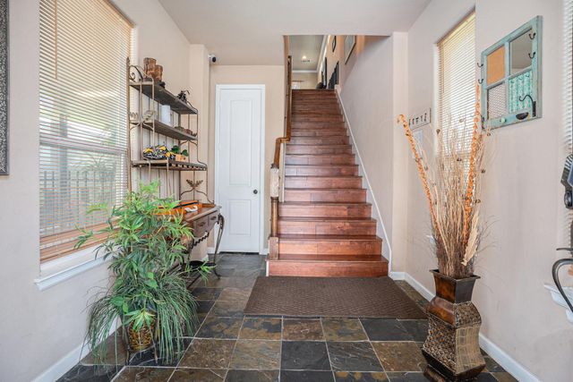 1333 N Meyer Avenue, Seabrook, TX 77586