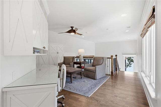 206 South Shore Drive, Lake Winnebago, MO 64034