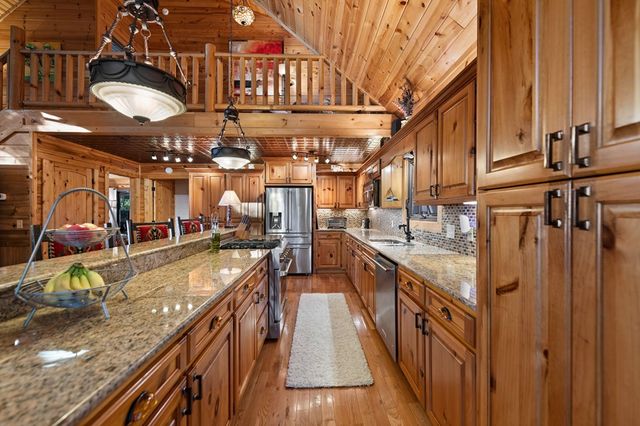 168 Rabbit Ridge Road, Morganton, GA 30560