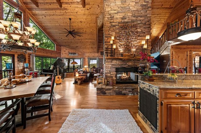 168 Rabbit Ridge Road, Morganton, GA 30560