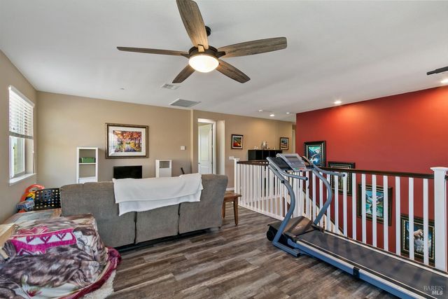 2126 Yellow Rose Cir, Fairfield, CA 94534