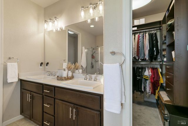 2126 Yellow Rose Cir, Fairfield, CA 94534