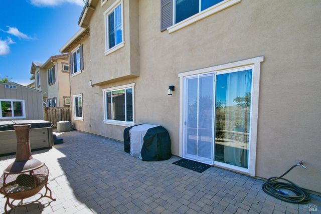 2126 Yellow Rose Cir, Fairfield, CA 94534