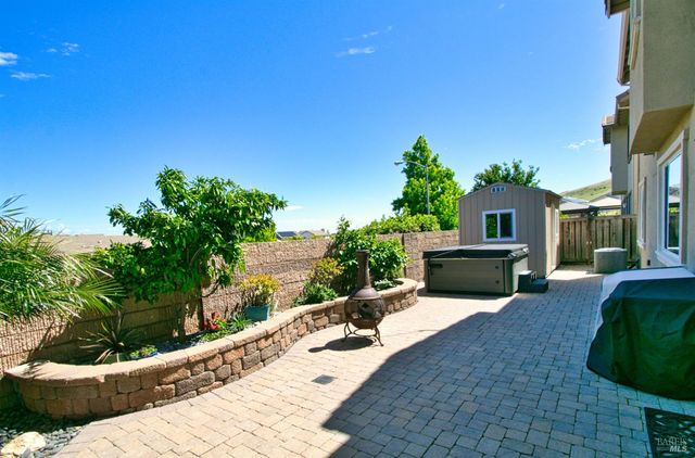 2126 Yellow Rose Cir, Fairfield, CA 94534