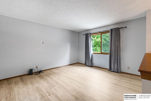 1947 NW 54th Street, Lincoln, NE 68528