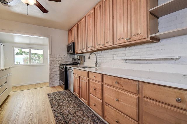 1509 CANTERBURY ROAD N, St Petersburg, FL 33710