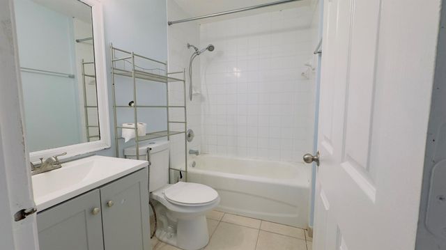 3481 Briar Bay Boulevard 201, West Palm Beach, FL 33411