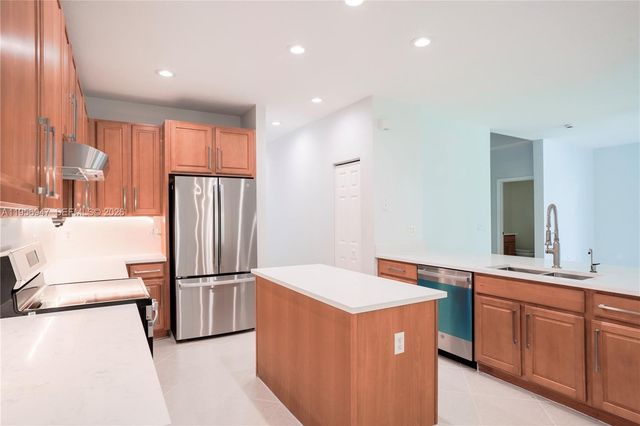 1518 Fenton Dr, Delray Beach, FL 33445