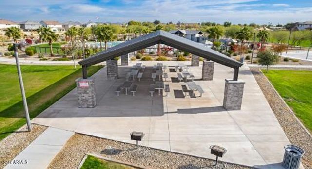8840 W COLTER Street, Glendale, AZ 85305